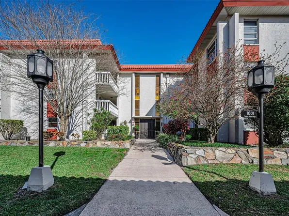 1001 Pearce Dr Unit 205, Clearwater, FL 33764