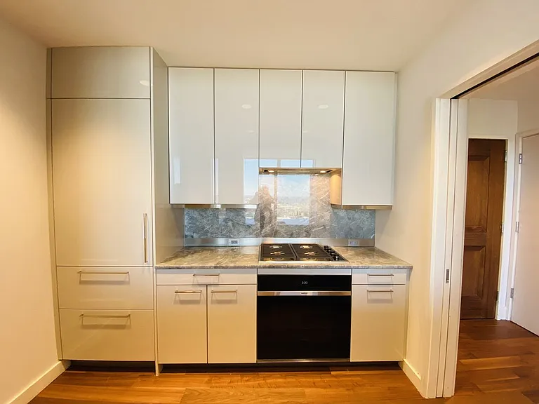 1 Dalton St #3608 — Photo 8