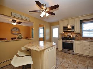 28 Norris St, Garnerville, NY 10923