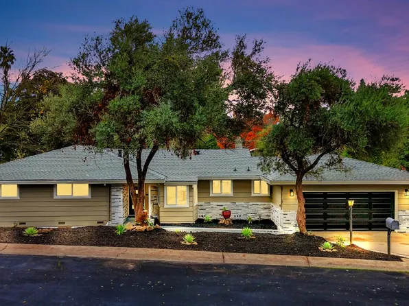 8200 Shangrila Dr, Fair Oaks, CA 95628