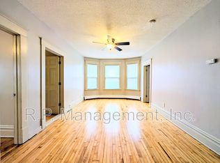 61 Delos St W APT 1, Saint Paul, MN 55107