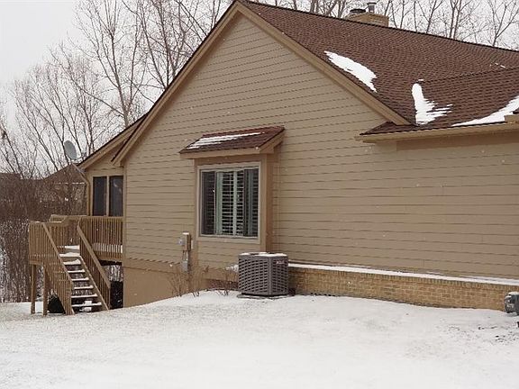 3rd image of 4865 Lone Oak Ct