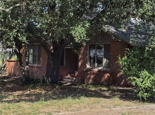 369 Edith Dr, Alice, TX 78332