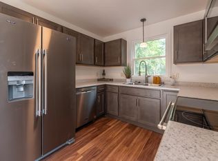 1553 S River Rd, Janesville, WI 53546