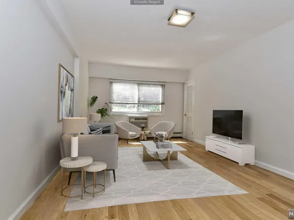 333 Grand Ave APT 1S, Palisades Park, NJ 07650