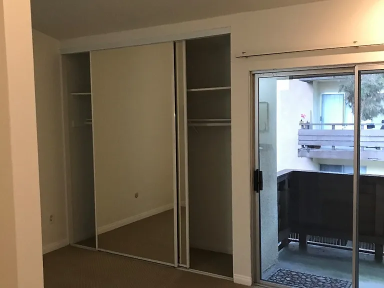 1615 Hotel Cir S #309 — Photo 10
