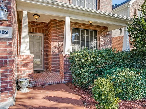 2nd image of 9032 Brook Hill Ln