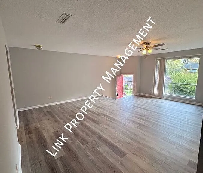 3403 Gail Dr — Photo 4