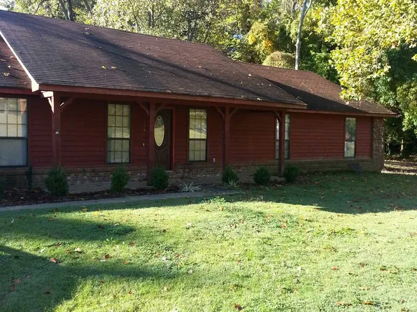 123 Valley Dr, Helena, AR 72342