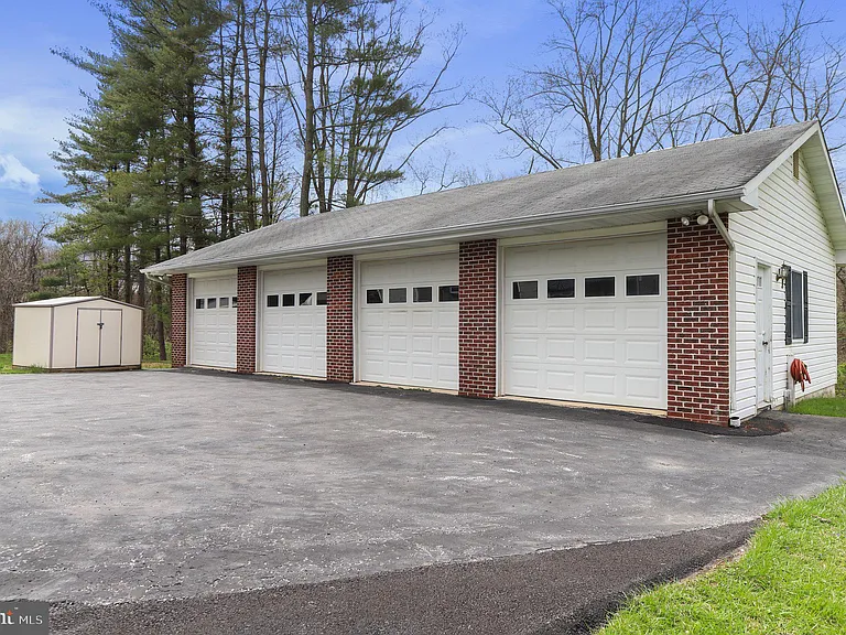 5 Orchard Pl — Photo 76