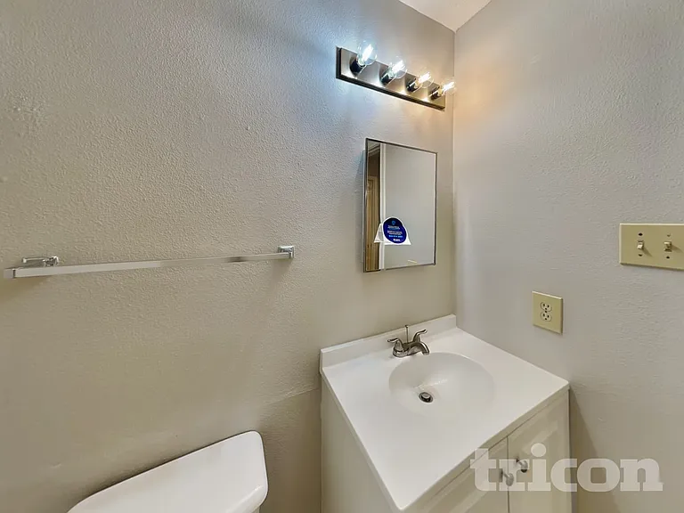9503 Arcade Rdg — Photo 12