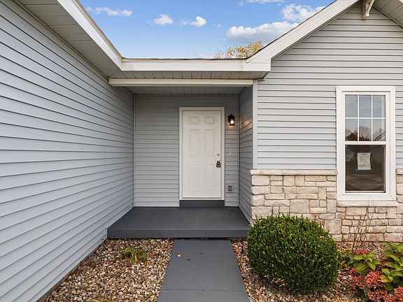 5th image of 6518 Redenbacher Ct