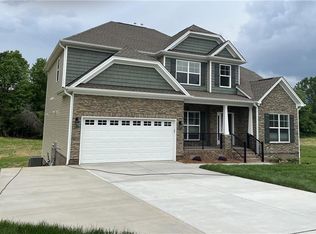 1620 Lazy Fox Ln #6, Kernersville, NC 27284