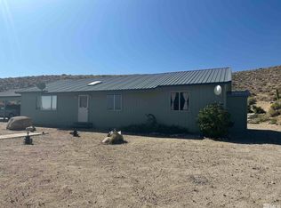 501 Corey Canyon Rd, Hawthorne, NV 89415