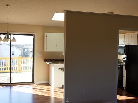Dining/Kitchen