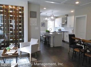 129 Poplar Ave, Wayne, PA 19087