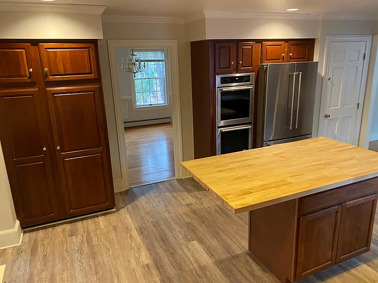 47 Stonegate Rd — Photo 10