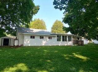1078 N M 18, Gladwin, MI 48624