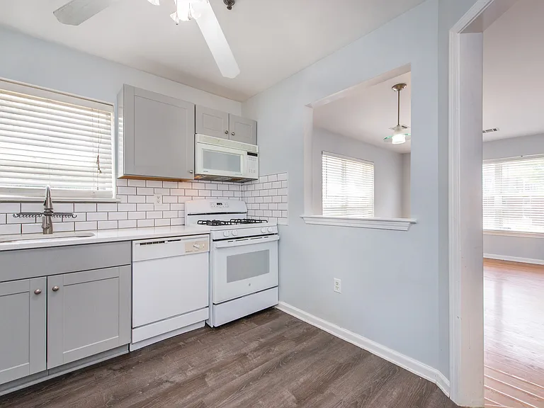 901 Stuyvesant Ave #101 — Photo 4