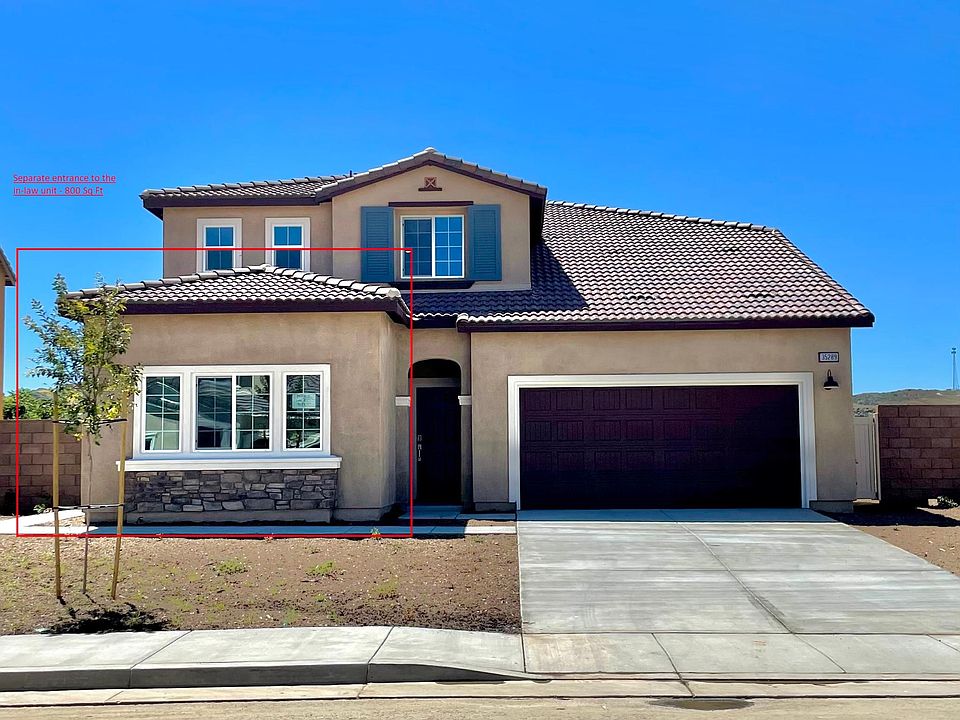 House from outside. The inlaw unit is separate and has noise cancellation windows and doors (sealed). 800 sq footage available