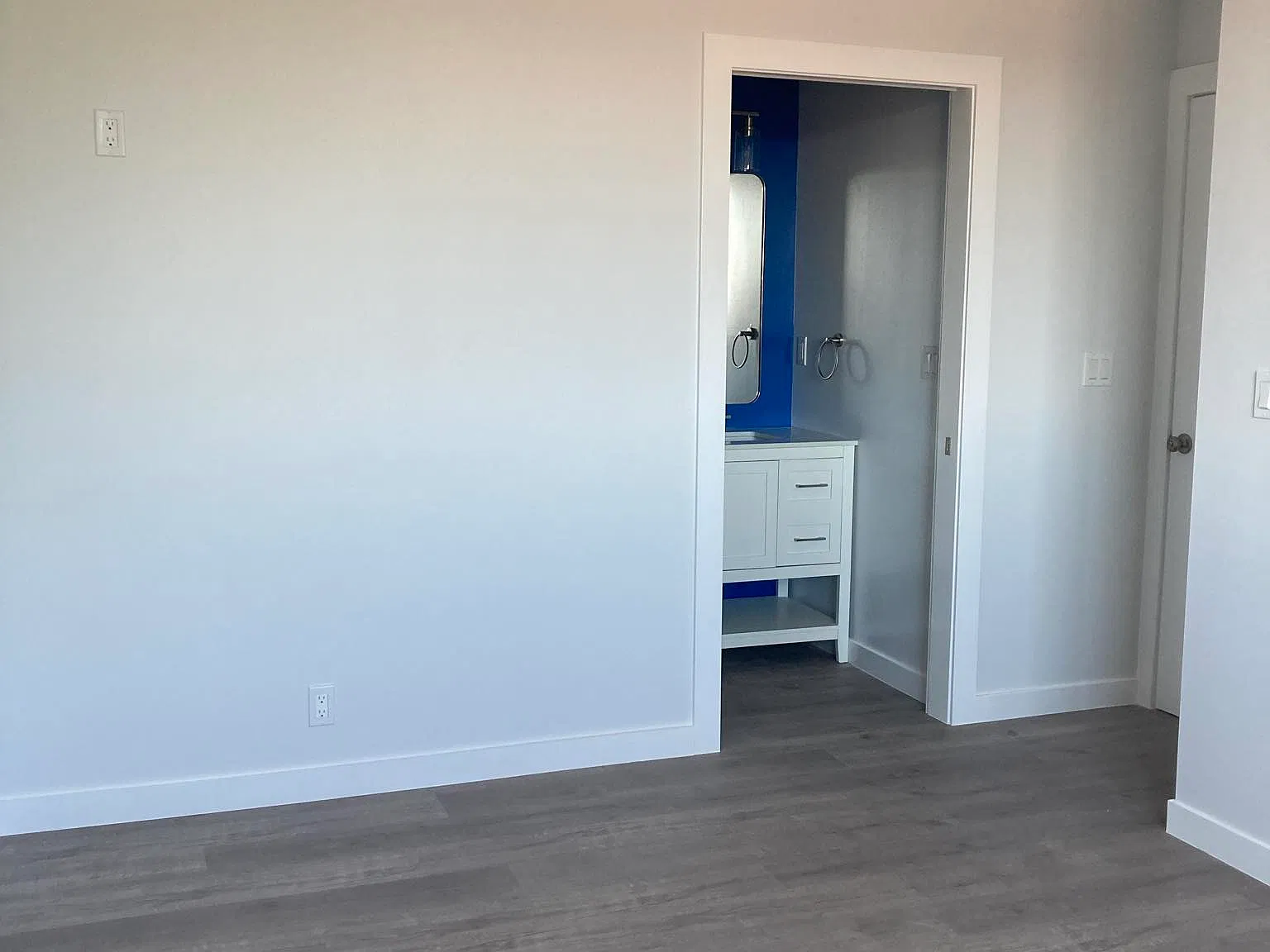4034 1/4 Folsom St — Photo 4
