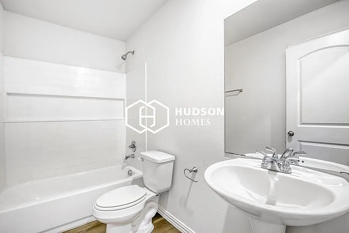 138 Loon Bay Dr — Photo 11