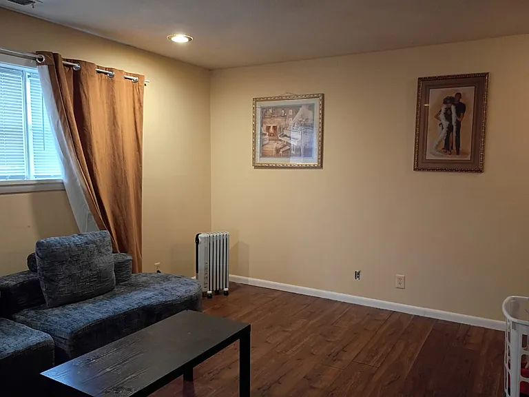 117 S Elder Ln #9 — Photo 6