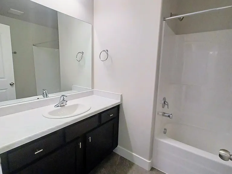 2021 N 3960 W — Photo 12