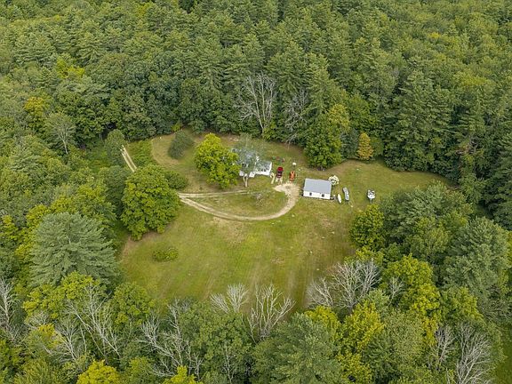 4th image of 22 Carr Drive