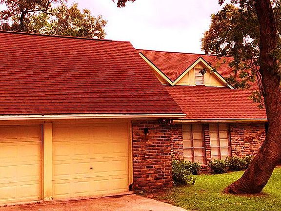 NEW ROOF late Spring 2019 ++