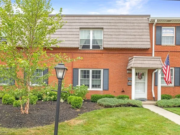 2719 Pease Dr #A108, Rocky River, OH 44116