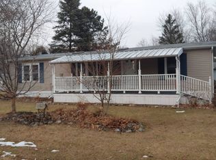 14 Cook Ln, New Paltz, NY 12561