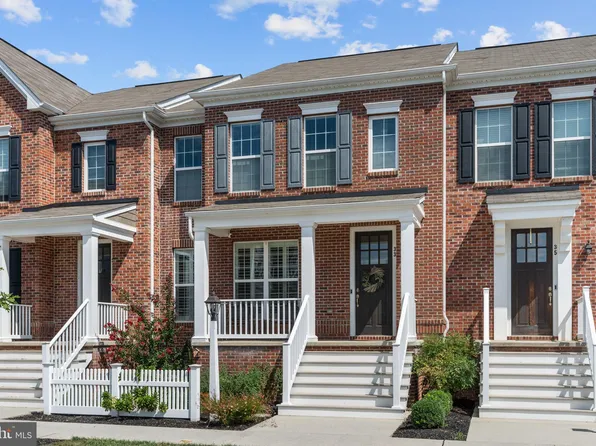 33 Meadow Creek Ln, Mechanicsburg, PA 17050