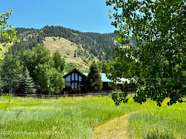 611 Adams Co Rd #179, Thayne, WY 83127