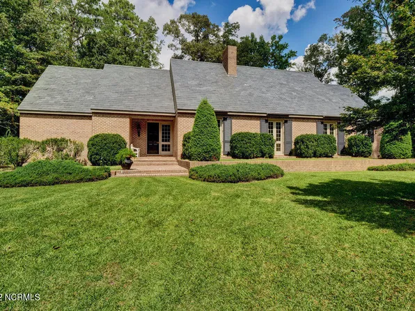 519 Bentmoore Drive, Whiteville, NC 28472