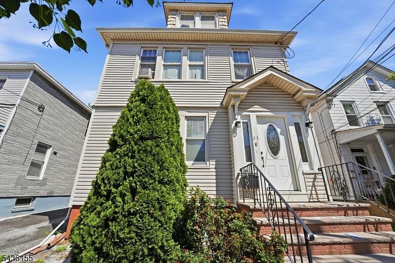 1st image of 23 Orchard St