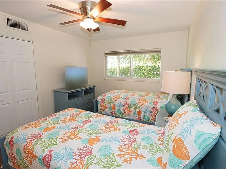 820 Ketch Dr #3 — Photo 15