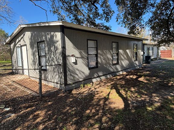 2nd image of 1801 N 18th St