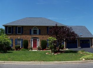 2143 Stone Mill Dr, Salem, VA 24153