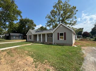 321-323 S Bilbro Ave #321 & 323, Murfreesboro, TN 37130