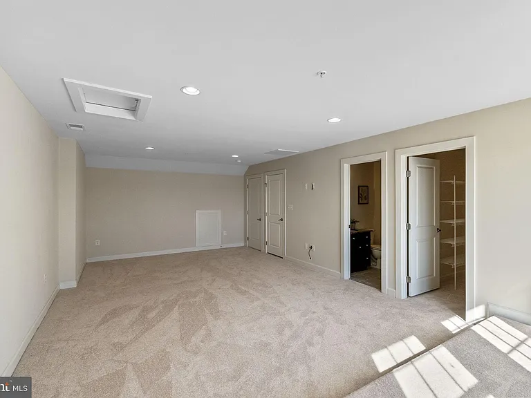 5313 Stream Bank Ln — Photo 26