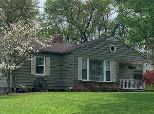 2525 Dogwood Dr, Youngstown, OH