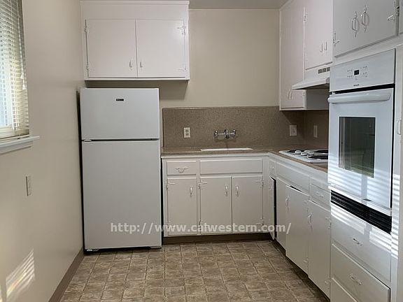 4th image of 2981 Magliocco Dr #8