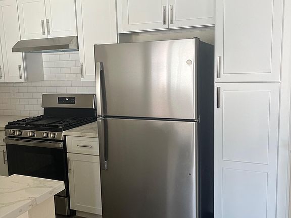 Newer refrigerator & stove