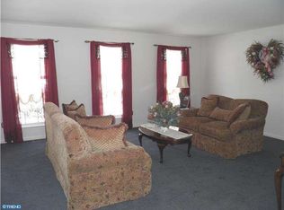 1604 Senna Dr, Williamstown, NJ 08094