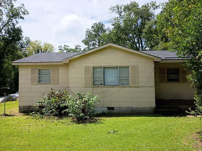 508 Mitchell Ave — Photo 2