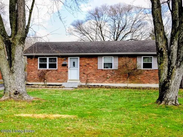 9515 Titan Dr, Louisville, KY 40229