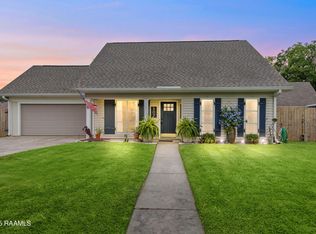 507 Huval St, Broussard, LA 70518