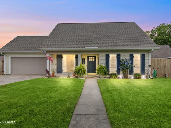 507 Huval St, Broussard, LA 70518