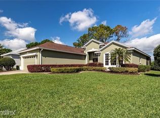 7037 Pine Hollow Dr, Mount Dora, FL 32757